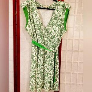Abstract Floral Faux Wrap Mini Dress with Reversible Tie Belt Size 2X